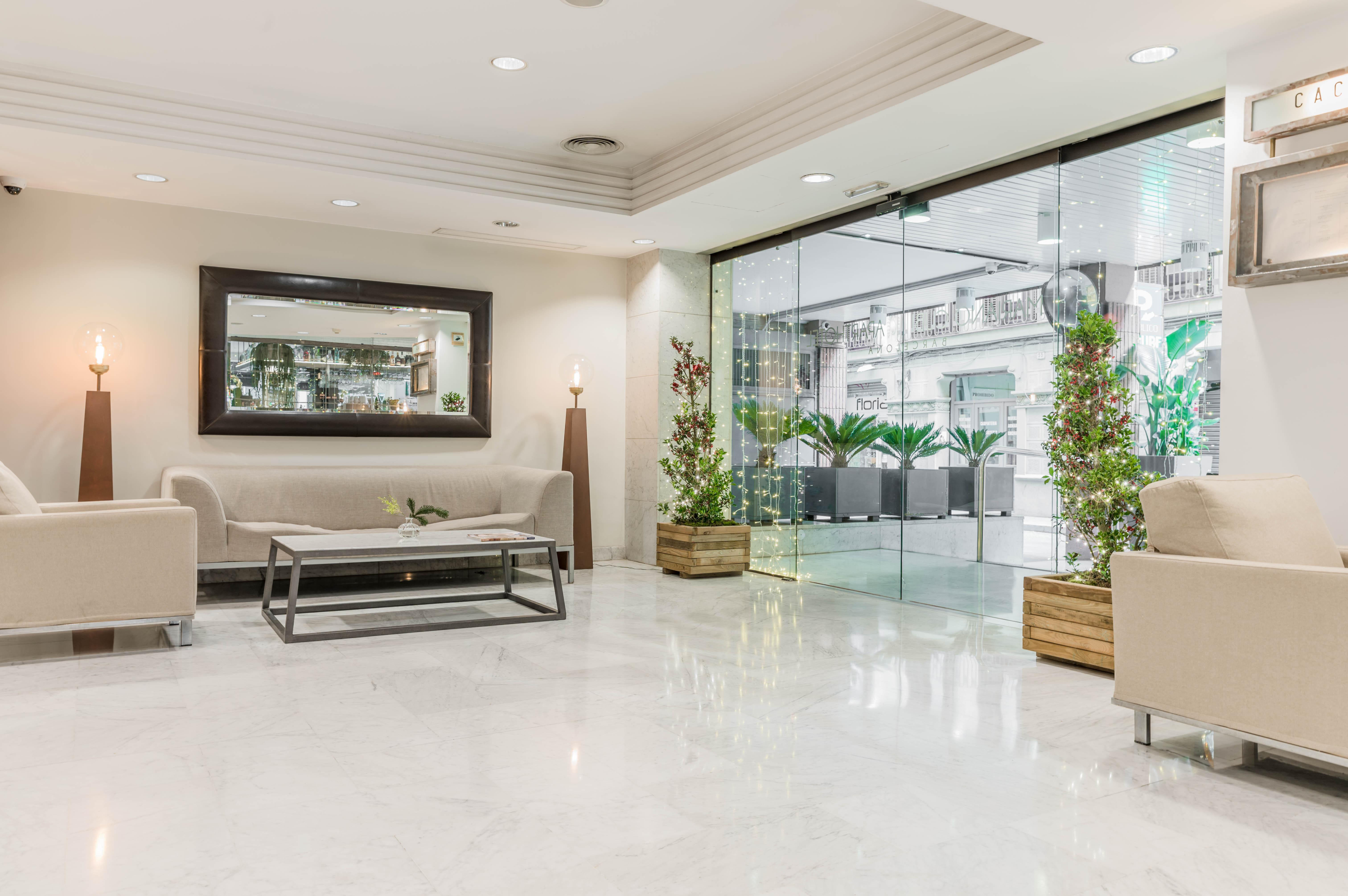 Mariano Cubi Hotel