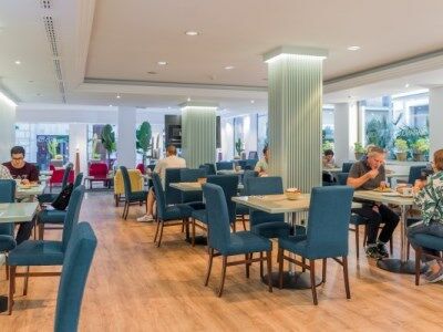 Hotel Mariano Cubi 4*